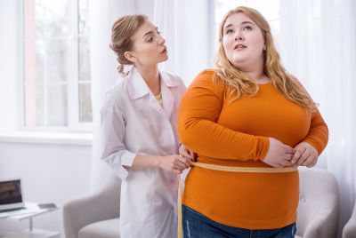 Ожирение – серьезная проблема нашего времени, один из факторов риска развития онкологии. Давайте попробуем разобраться в причинах возникновения этого заболевания.