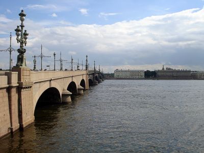 Нева, Троицкий мост.