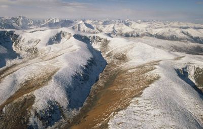 Алтайские горы в районе хребта Актру. Фото: Виктор Садчиков/ТАСС.