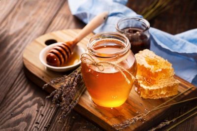 14 августа – Медовый Спас, на Руси в это время начинали собирать мед.