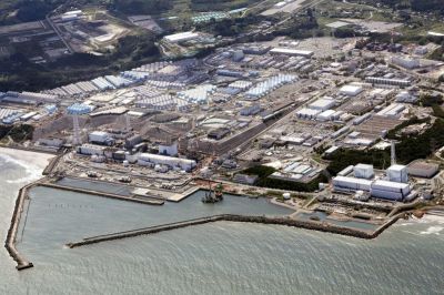 Вид на АЭС "Фукусима-1", которая начала сброс воды в Тихий океан. Фото: REUTERS