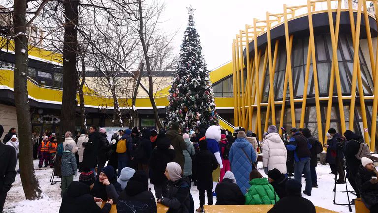 Торжественное открытие главной "Экоёлки" России в Московском зоопарке. Фото: Росприроднадзо