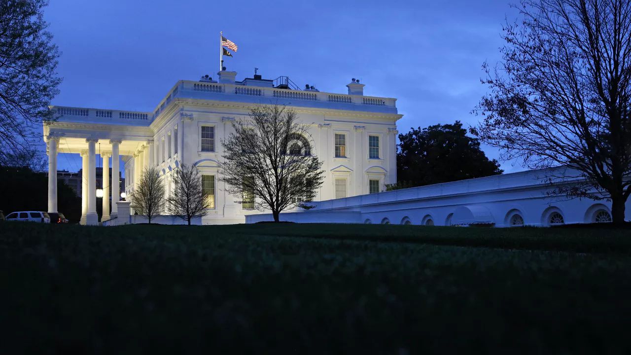 Здание Белого дома в Вашингтоне, США. Архивное фото AP Photo / Patrick Semansky