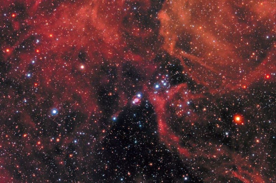 Иллюстрация: NASA, ESA, R. Kirshner (Harvard-Smithsonian Center for Astrophysics and Gordon and Betty Moore Foundation), and M. Mutchler and R. Avila (STScI)