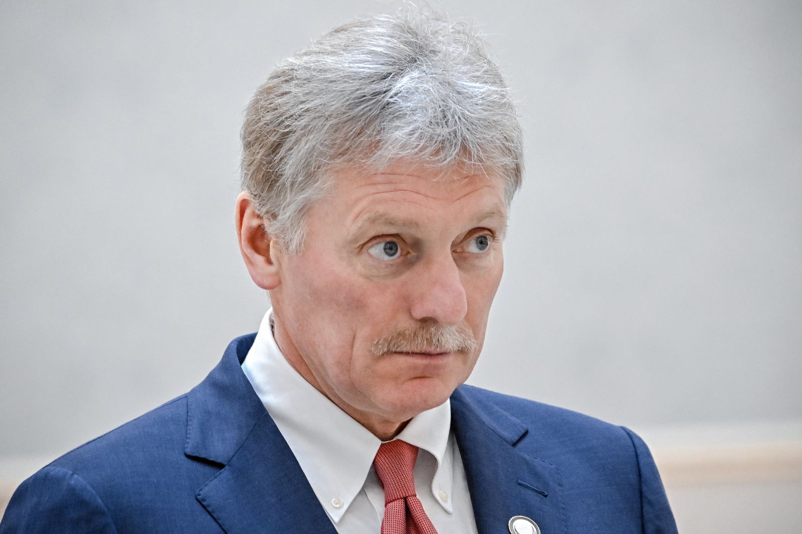 Пресс-секретарь президента РФ Дмитрий Песков. Архивное фото: Сергей Бобылев / ТАСС