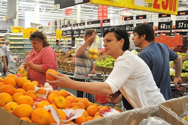 Фрукты с улучшенными характеристиками будут маркироваться специальным знаком «Зеленый эталон». Фото: РИА Новости
