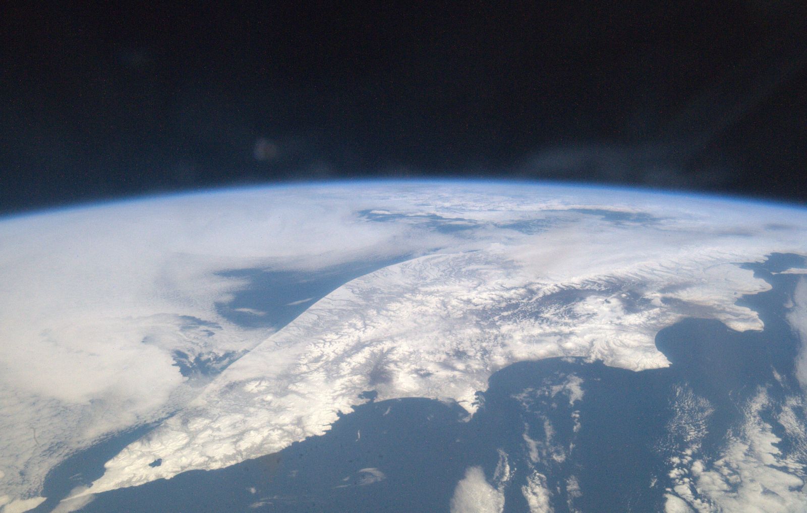 Полуостров Камчатка. Архивное фото: Anton Shkaplerov/ flickr/ ROSCOSMOS