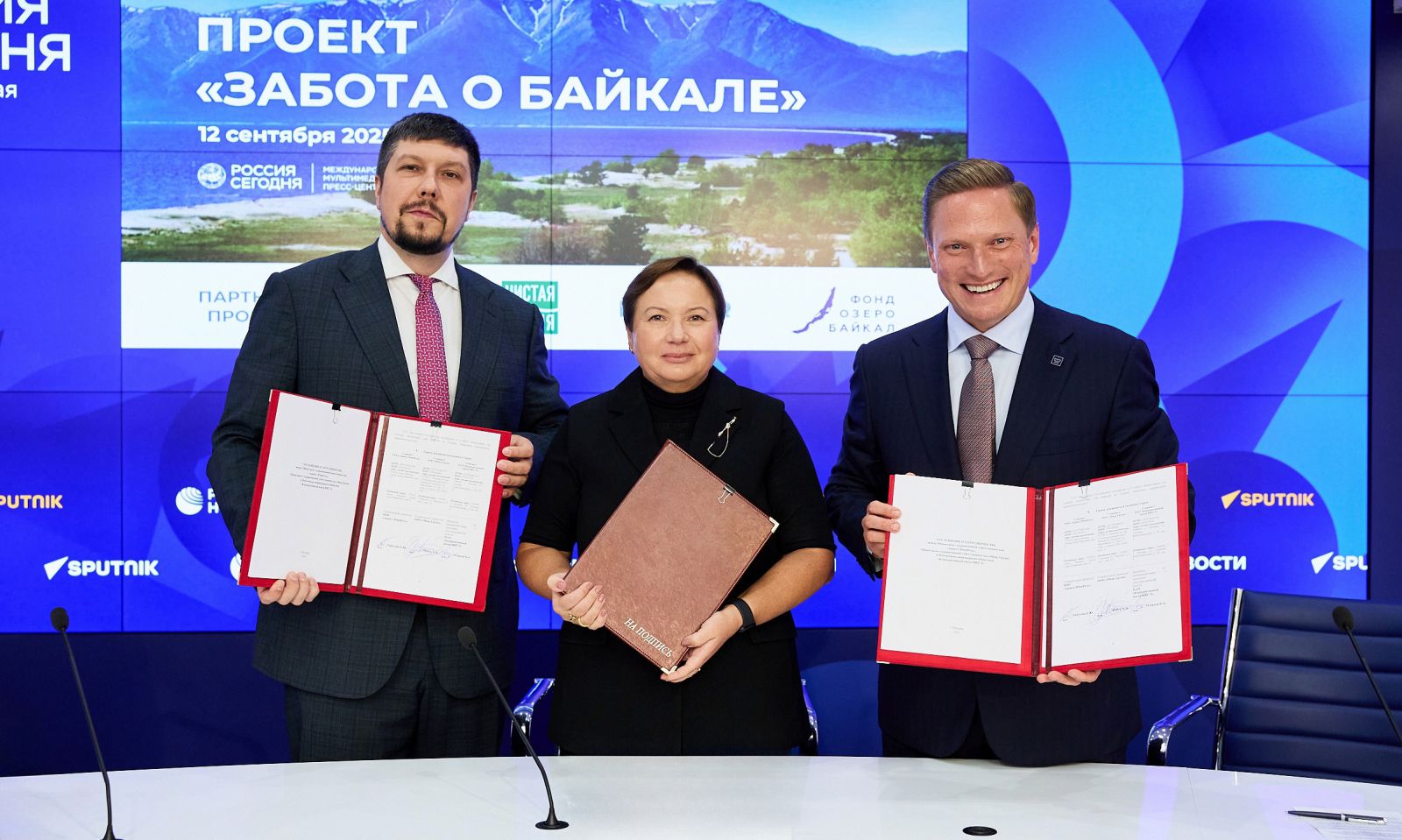 ESG в действии: старт проекта «Забота о Байкале»