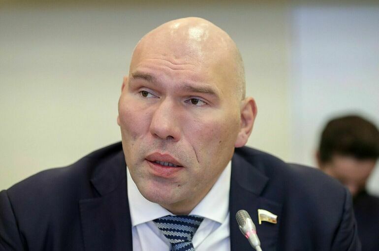 Николай Валуев: уникальная природа Африки способна привлечь россиян, предпочитающих активный и экологический отдых. Фото: пресс-служба Госдумы