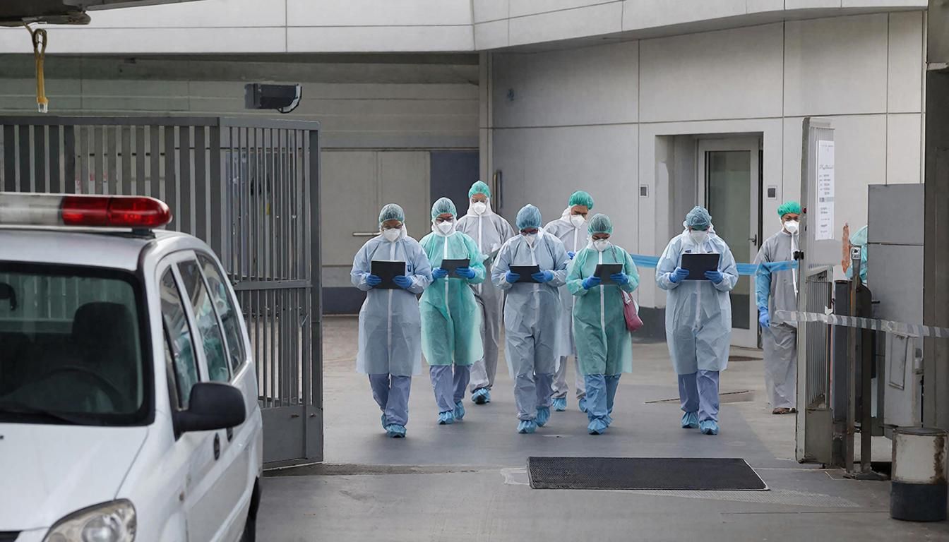 Медицинские службы усилили санитарно-карантинный контроль на территории региона. Иллюстрация: ECOportal.su / ИИ
