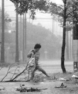 Тайфун. Фото с сайта http://www.vzglyad.ru