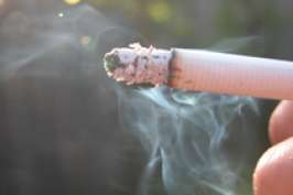 ВОЗ запретит курение на работе во всем мире