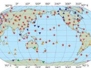 Фрагмент карты мира с потенциально пригодными для прогнозирования цунами сейсмическими станциями. Изображение R. Butler, IRIS, Washington DC