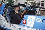 Пан Ги Мун приехал на работу на «солнечном такси». Фото: Центр Новостей ООН