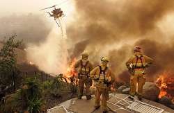 Пожары в Калифорнии привели к гибели двух человек. Фото: PhotoMixer.ru