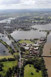 Разлив реки. Великобритания