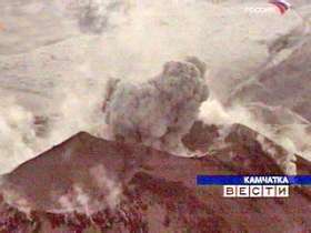 Вулкан Шивелуч выбросил пепел на высоту более 6 км. Фото: Вести.Ru