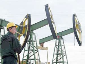 Нефтедобыча ОАО &quot;Юганскнефтегаз&quot;. Архив Reuters 