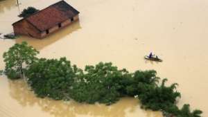 Шестнадцать человек погибли в результате наводнения в Китае. Фото: РИА Новости