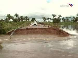 Около 600 тысяч человек пострадали от наводнений в Западной Африке. Кадр Вести