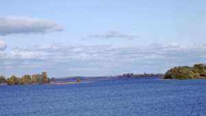 Власти принимают меры против сброса нефтепродуктов в Онежское озеро. Фото: РИА Новости