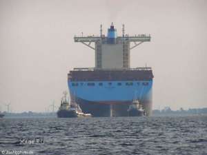 Один из самых больших кораблей. Фото: http://xage.ru