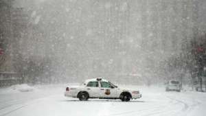 Чрезвычайная ситуация объявлена в Вашингтоне из-за сильного снегопада. Фото: РИА Новости