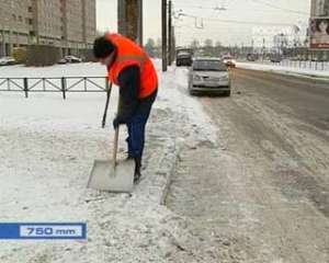 В Петербурге - снег и пробки на дорогах. Фото: Вести.Ru