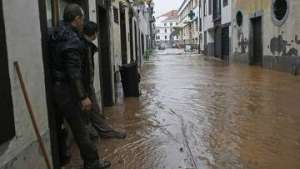 Наводнение на португальском острове Мадейра. Фото: РИА Новости