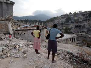 Число жертв январского землетрясения магнитудой 7,0 на Гаити составляет 222 517 человек. Эти цифры опубликованы в среду Бюро по гуманитарным делам ООН, которое, в свою очередь, ссылается на Управление общественной безопасности Гаити. Фото: NEWSru.com