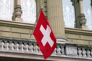 Швейцарский флаг. Фото: http://www.sounds-of-switzerland.ch
