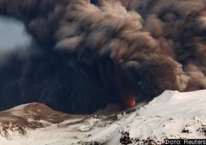 Новое облако вулканической пыли. Фото Reuters с сайта zman.com