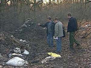На окраине одного из сел Воронежской области найдено 50 тонн химикатов. Фото: Вести.Ru