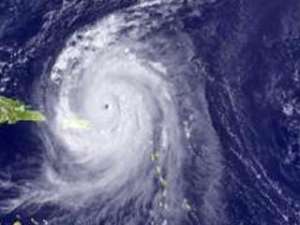 На Новую Зеландию надвигается чудовищный шторм размерами с Австралию. Фото: http://reuters.com/