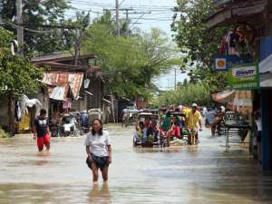 Сильнейшее наводнение на Филиппинах за последние десятки лет: погибли 30 человек, тысячи пострадавших. Фото: http://www.globallookpress.com/