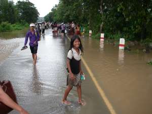 Наводнение в Камбодже. Фото: http://fotkidepo.ru