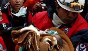 Число жертв землетрясения в Турции растет, спасатели продолжают разбор завалов. Фото: Гоос России
