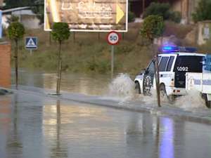 В Испании и Лос-Анджелесе устраняют последствия сильных дождей. Фото: Вести.Ru