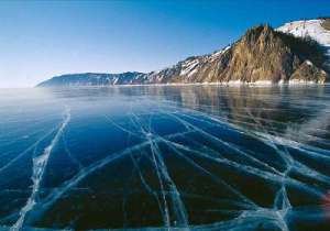 Лед на Байкале. Фото: http://www.gazetairkutsk.ru