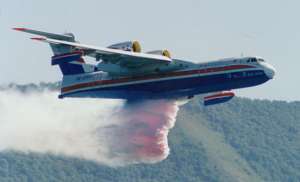 Авиация МЧС вылила на леса в Томской области более 1 тысячи тонн воды. Фото: http://firefighterblog.com