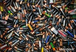 Использованные батарейки. Фото: http://www.greenpeace.org