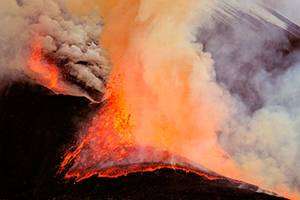 Извержение вулкана Плоский Толбачик. Фото: http://expert.ru