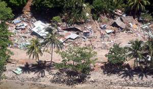 Цунами смыло 50 домов на Соломоновых островах. Фото EPA с сайта &quot;Голос России&quot;