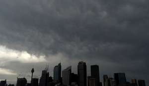 Штормовой ветер и ливневые дожди в Сиднее: два человека погибли. Фото EPA с сайта &quot;Голос России&quot;