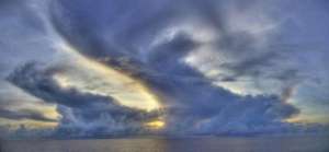 Трехслойное облако над Индийским океаном. Фото: sciencedaily.com