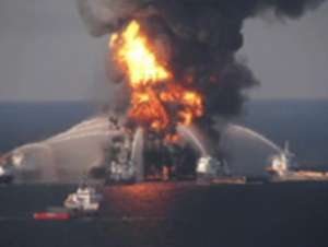 Катастрофа 2010 года в заливе. Фото: NOAA