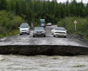 В Якутии дожди размыли дороги. Фото: http://fedpress.ru