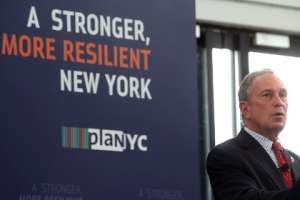  Мэр Нью-Йорка Майкл Блумберг представляет план защиты города от изменений климата Фото: Mario Tama / AFP