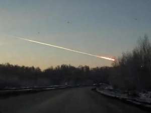 Взрыв знаменитого Чебаркульского метеорита в атмосфере породил шлейф пыли, который разлетелся по всему земному шару и развеялся только через три месяца. К таким выводам пришли специалисты NASA. Фото: YouTube