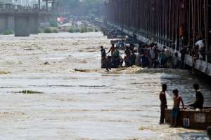 Наводнения в Индии. Фото: http://lenta.ru